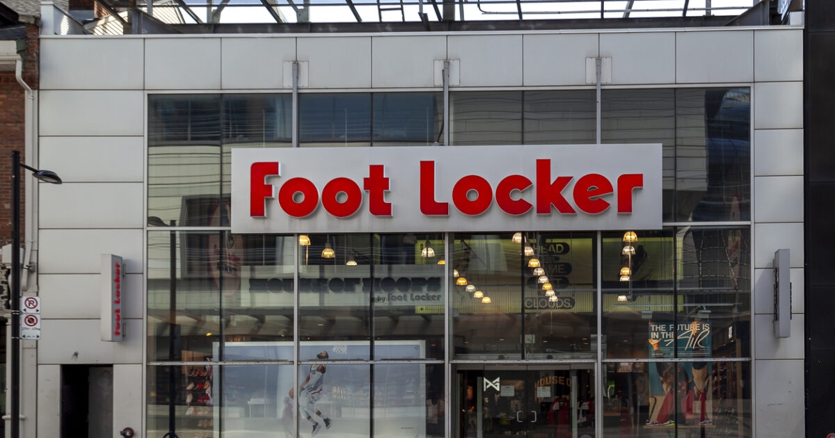 Foot Locker is acquired for $ 2.4 billion by Dick’s Sporting Goods