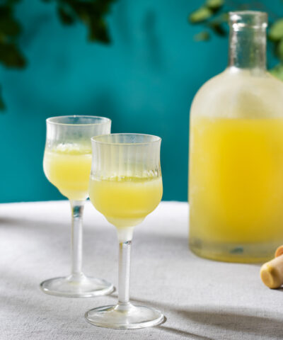 Σπιτικό limoncello