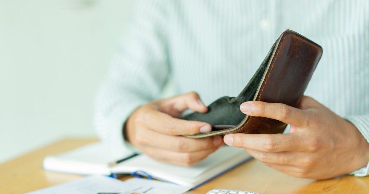 At 3.65 billion euros in State debt overdue to individuals