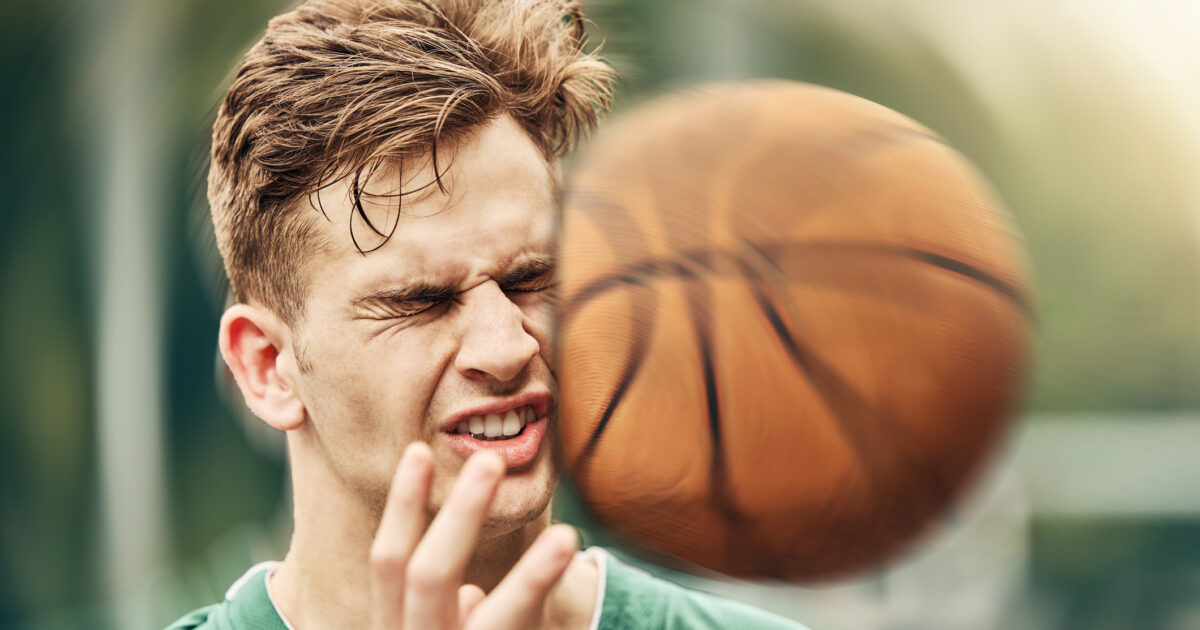 These sports are the most dangerous to the eyes