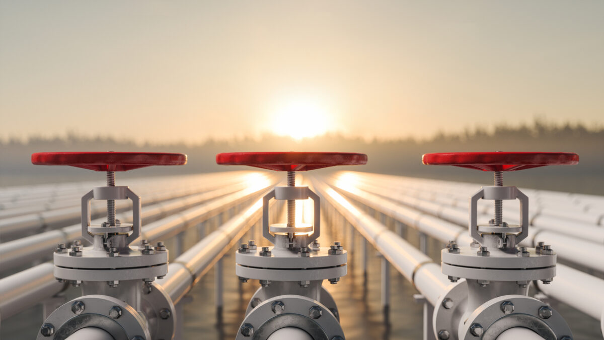 Oil Or Gas Transportation With Gas Or Pipe Line
