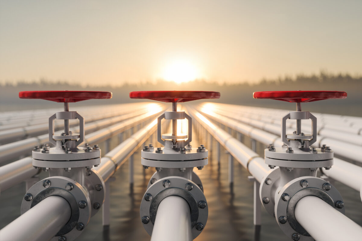Oil Or Gas Transportation With Gas Or Pipe Line