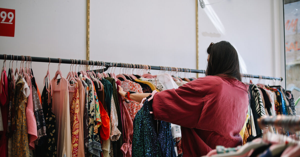 In the target of TIMEA the operation of Second-Hand stores
