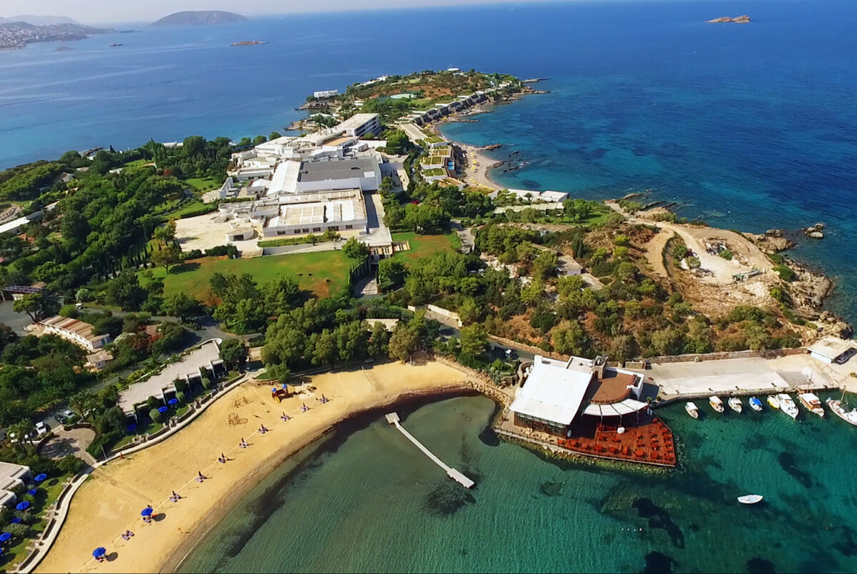 Lagonissi is an area in Athens riviera famous for its clear water beaches and beautiful seascape