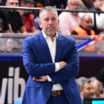 Ο Ηλίας Παπαθοεδώρου
