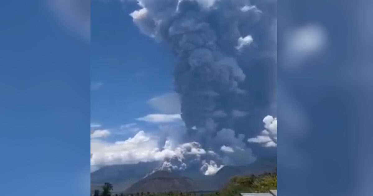 Indonesia: In alert the island of Flores from the continuous eruptions of the volcano levotobi Lucky – Lucky
