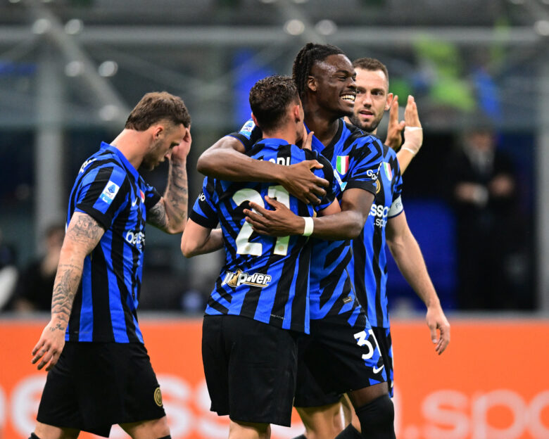Ίντερ – Βερόνα 1-0: Μείωσαν τη διαφορά από την κορυφή της Serie A οι «νερατζούρι»