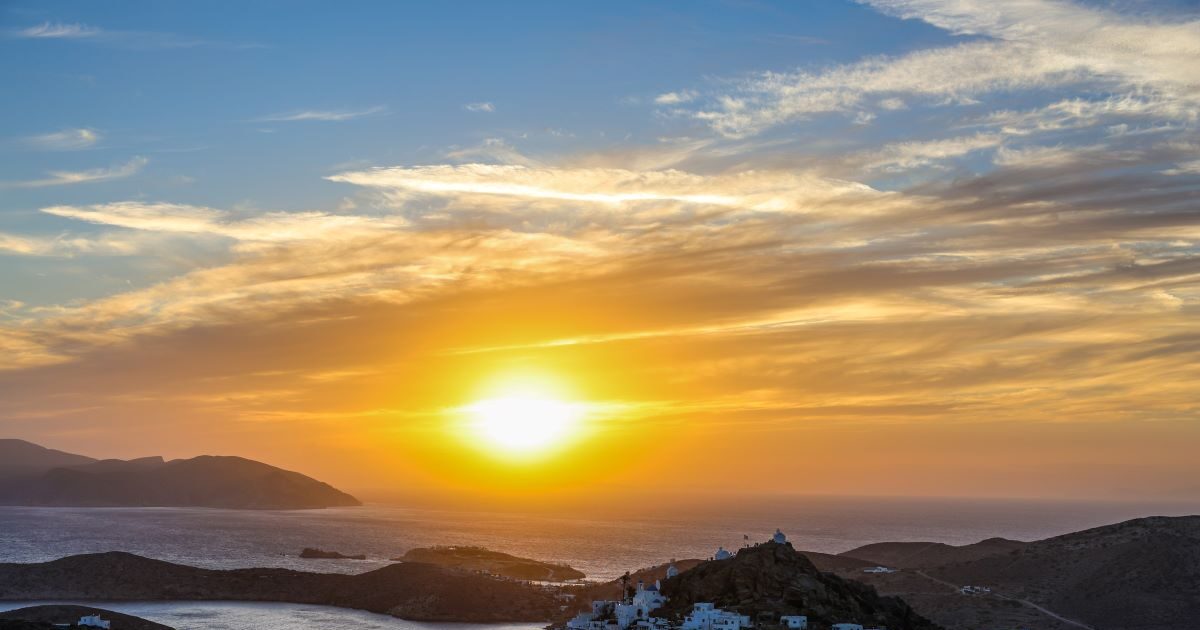 Η Ίος κορυφαίος προορισμός στην Ευρώπη για το καλοκαίρι του 2025 – «Εκεί που η θάλασσα διατηρεί τη μαγεία της»