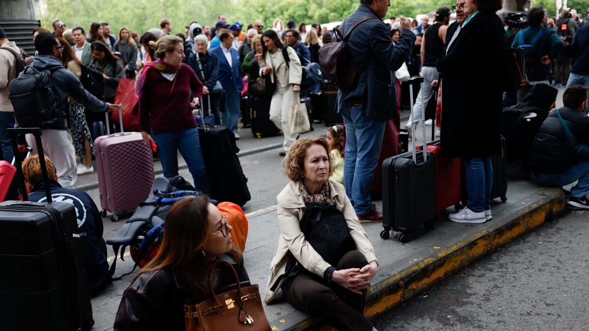 Οι επιβάτες εγκλωβισμένοι στον σταθμό Atocha στη Μαδρίτη