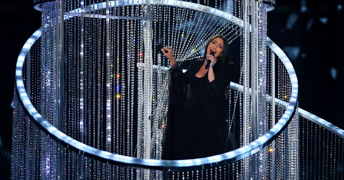 Eurovision 2025: Επεισοδιακή εμφάνιση του Ισραήλ – Γιουχαΐσματα και προσπάθειες «εισβολέων» να ανέβουν στη σκηνή