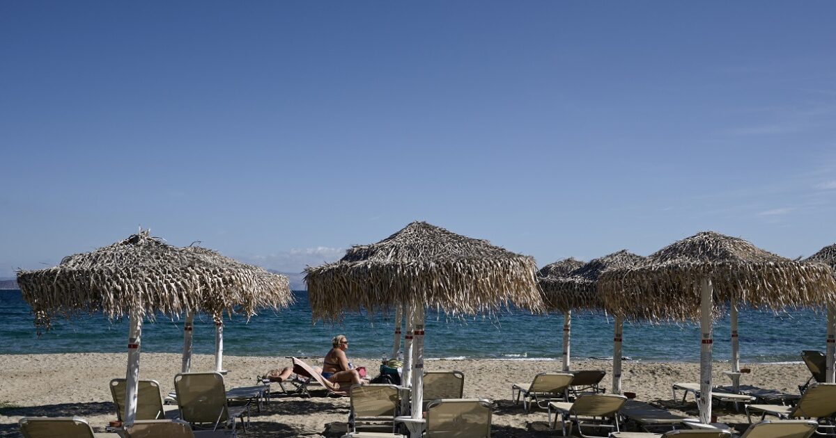 Social Tourism DBA: Applications for retirees for retirees have begun