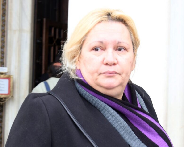 Καίτη Φίνου: «Δεν μπορώ να δω ακόμη, το ένα μάτι είναι εντελώς θαμπό»