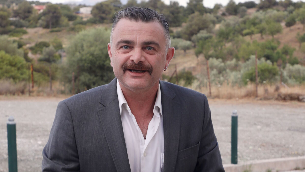Δημήτρης Καπετανάκος