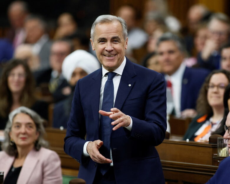 Ο Μαρκ Κάρνεϊ «απαντά» στον Ντόναλντ Τραμπ: «Θα νικήσουμε γιατί είμαστε η Αθήνα, αυτοί είναι η Ρώμη»