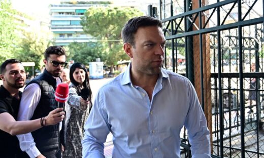 Ο Στέφανος Κασσελάκης στα δικαστήρια της Ευελπίδων
