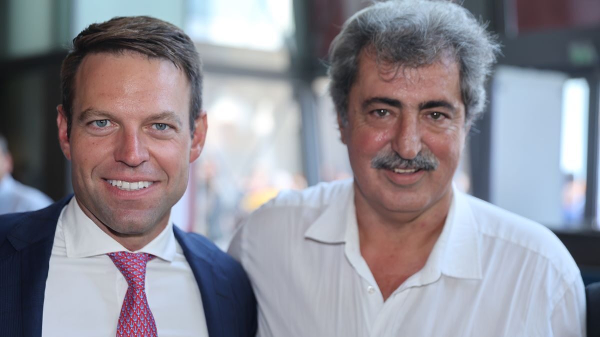 Ο Στέφανος Κασσελάκης με τον Παύλο Πολάκη