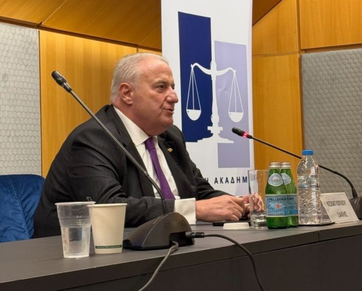 Σάκης Κεχαγιόγλου