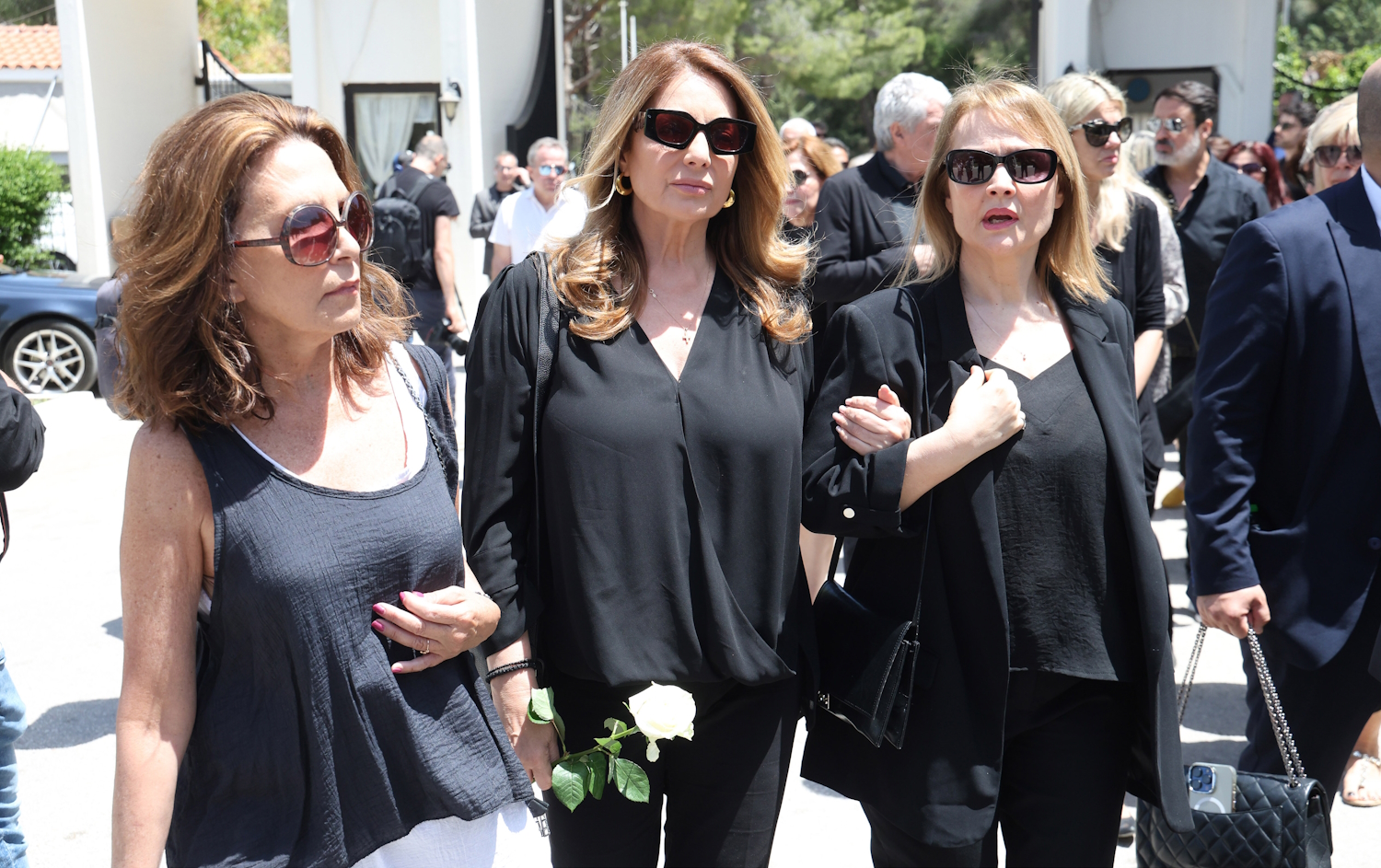 Άντζελα Γκερέκου, Νίκη Παλληκαράκη