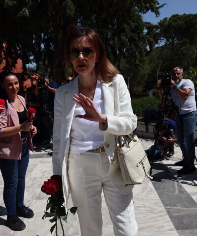 Η κηδεία του Νίκου Γαλάνου