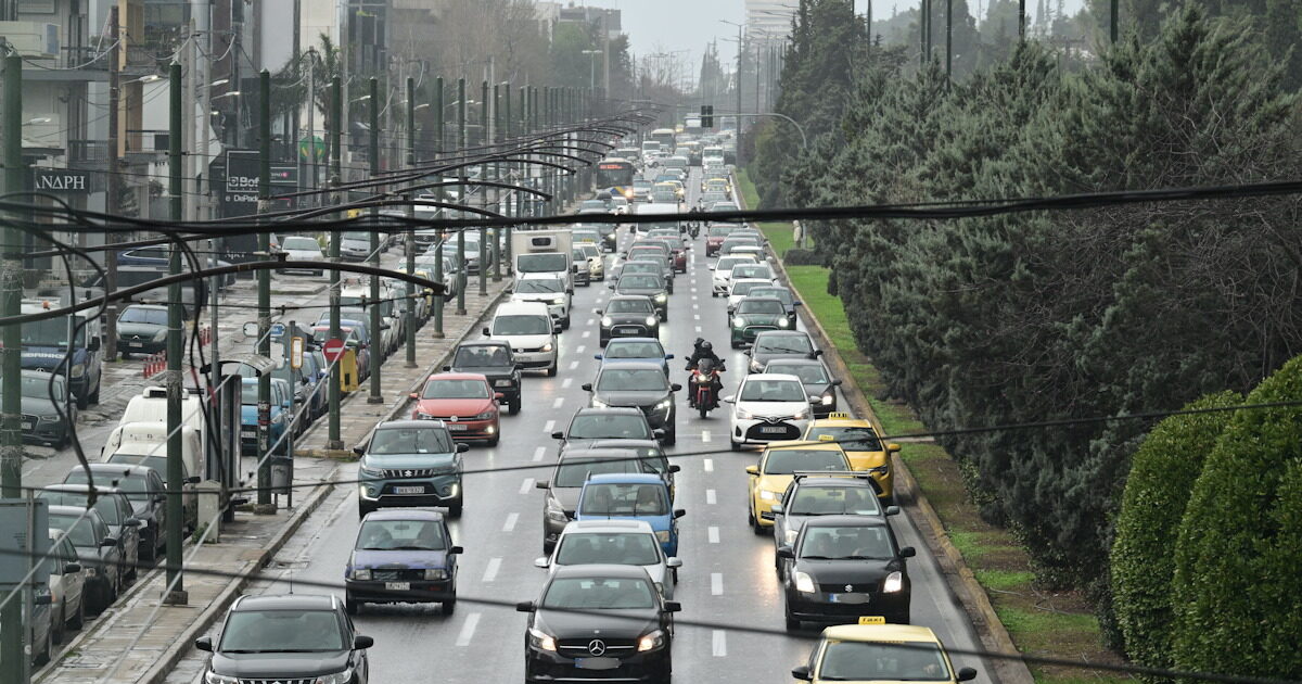 Road traffic: “Confuzio” in Kifissos, Kifissia and Center of Athens – Long delays and Attica Road