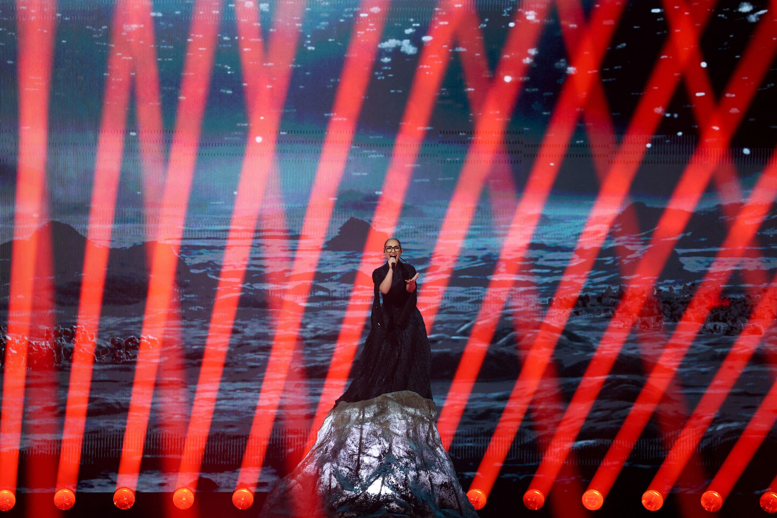 H Klavdia στη σκηνή της Eurovision