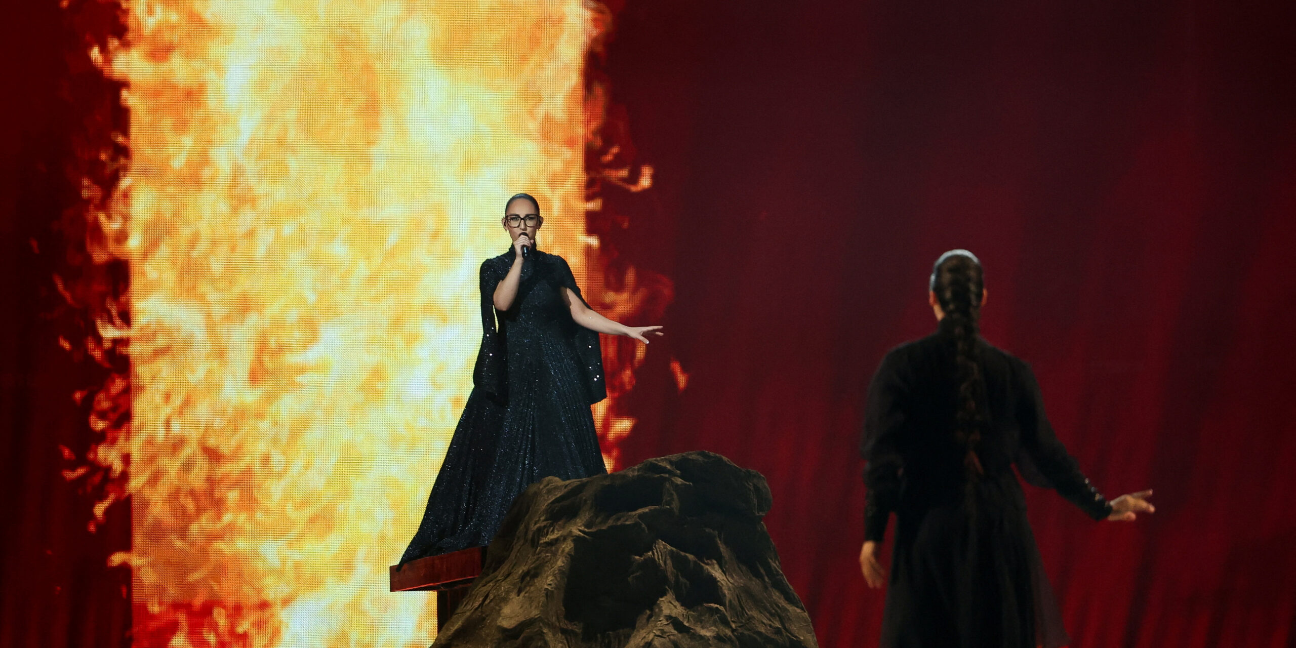 Η Klavdia στη σκηνή της Eurovision