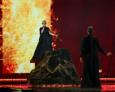 Η Klavdia στη σκηνή της Eurovision