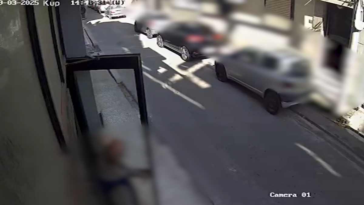Συμμορία λήστευε σπίτια