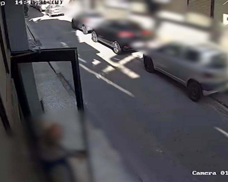 Χειροπέδες σε μέλη συμμορίας που λήστευαν σπίτια στη δυτική Αττική – Έβρισκαν τα θύματά τους από τις αγγελίες