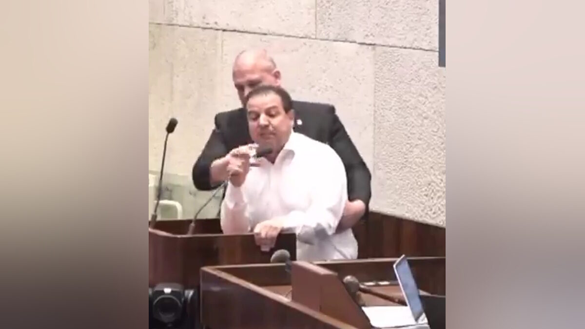 Ο βουλευτής Αϊμάν Οντέχ