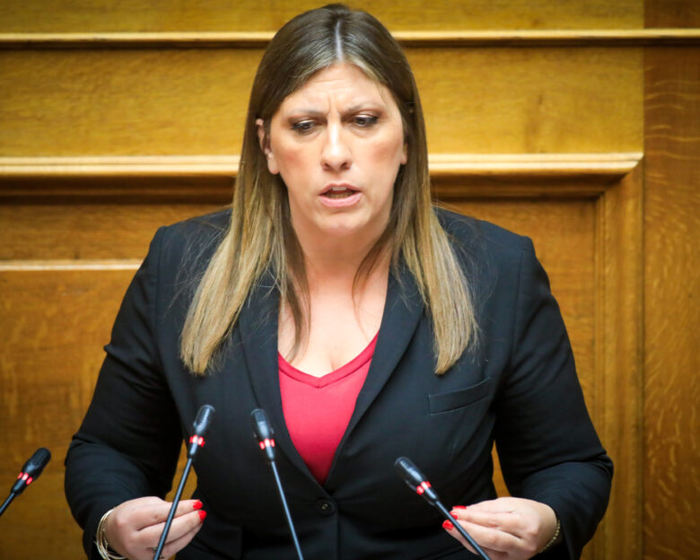 «Μύλος» Κωνσταντοπούλου – Κανέλλη στη Βουλή για τον χρόνο ομιλίας: «Είναι συκοφάντρια» – «Δεν επιτρέπω σε κανέναν να σβήνει το καντήλι μου»