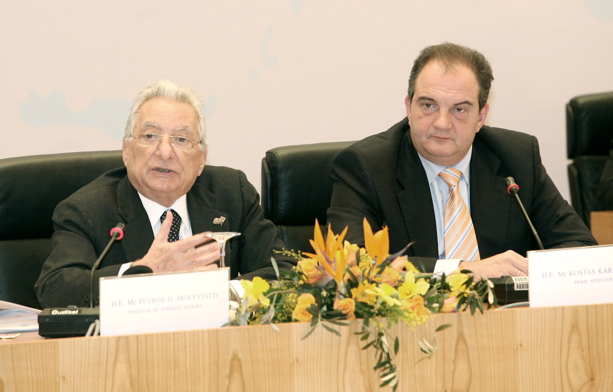Ο Πέτρος Μολυβιάτης με τον Κώστα Καραμανλή