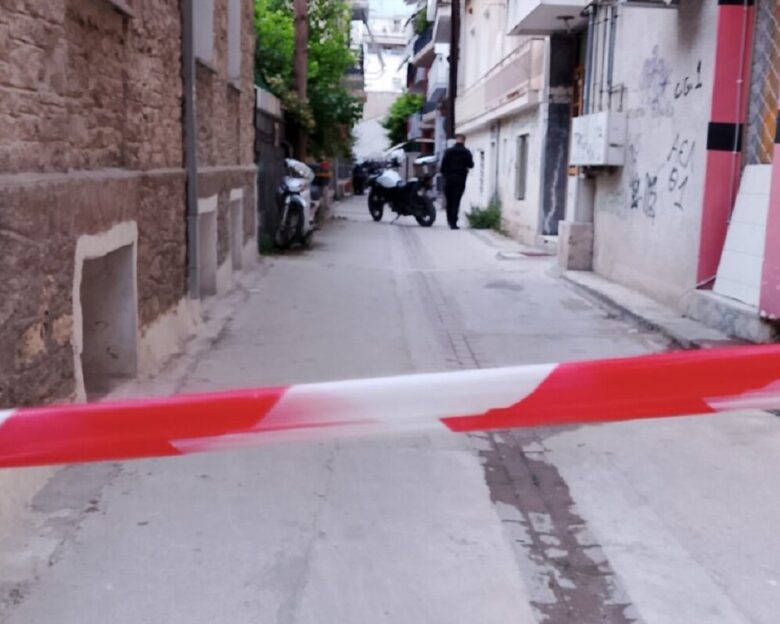 Λάρισα: Γυναίκα βρέθηκε νεκρή στο σπίτι της – Ιατροδικαστής στο σημείο