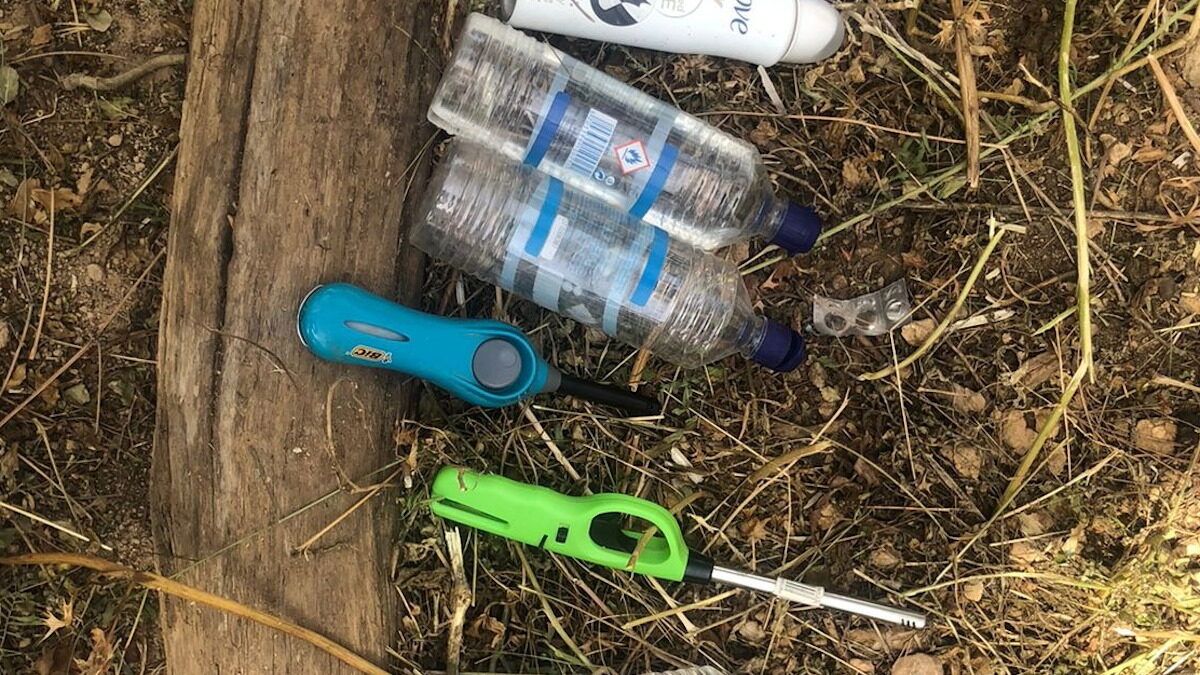 Διάφορα αντικείμενα στον Λυκαβηττό