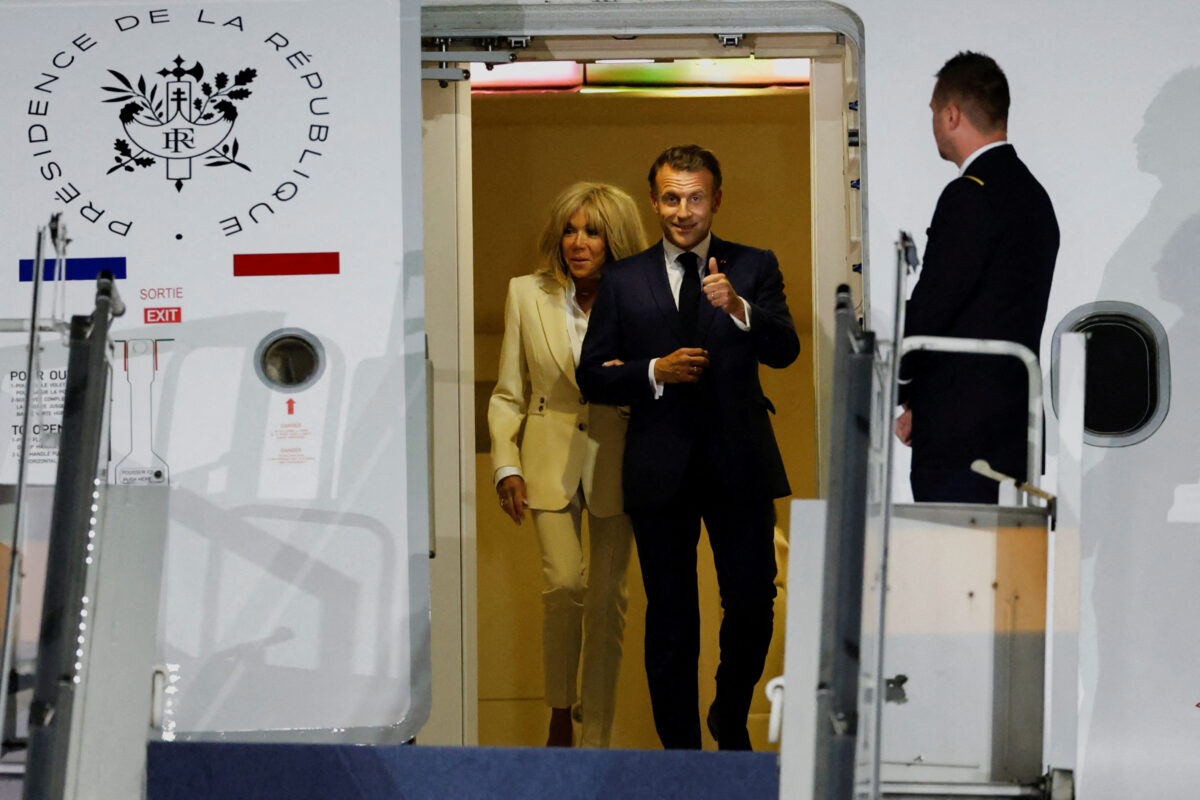 Emmanuel Macron and his wife Brigitte
