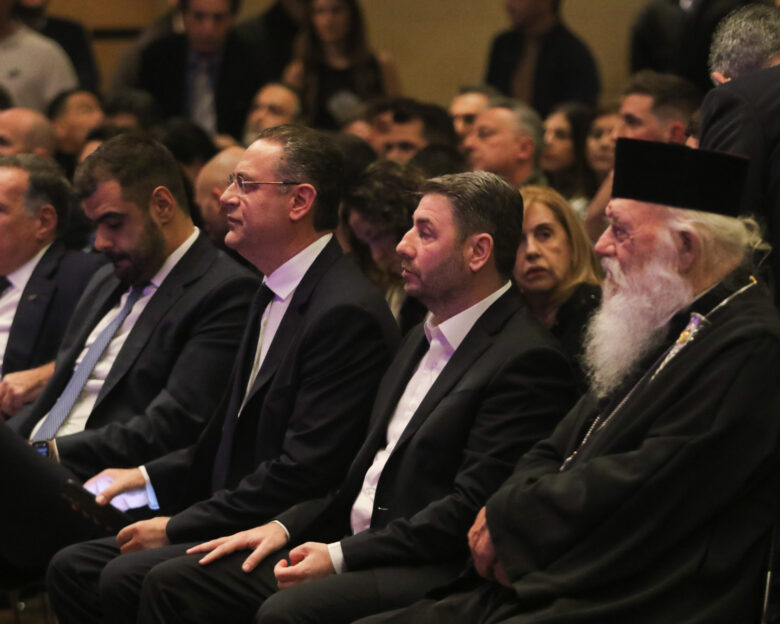 Κόντρα Μαρινάκη – ΠΑΣΟΚ για τα Τέμπη: «Που χάθηκε ο κ. Ανδρουλάκης;» – «Έχει καταντήσει ο ψευταράκος του Μαξίμου»
