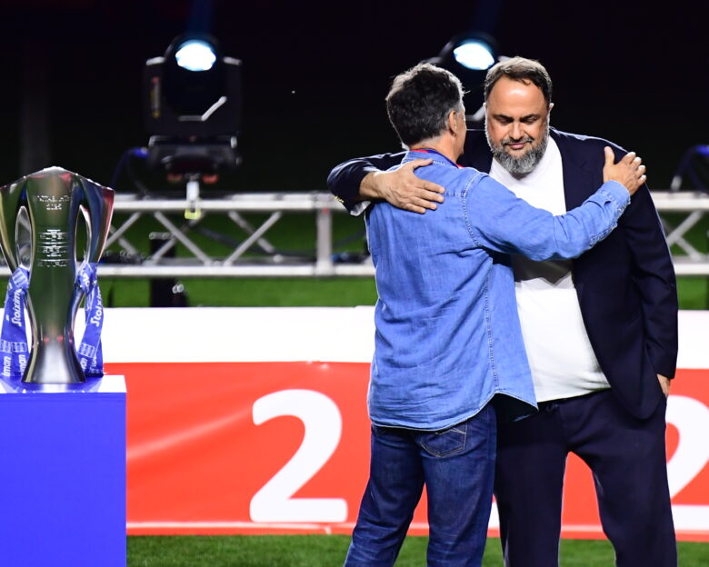 Βαγγέλης Μαρινάκης για Χοσέ Λουίς Μεντιλίμπαρ: «Τον σέβομαι πολύ, είναι αρκετά τρελός»