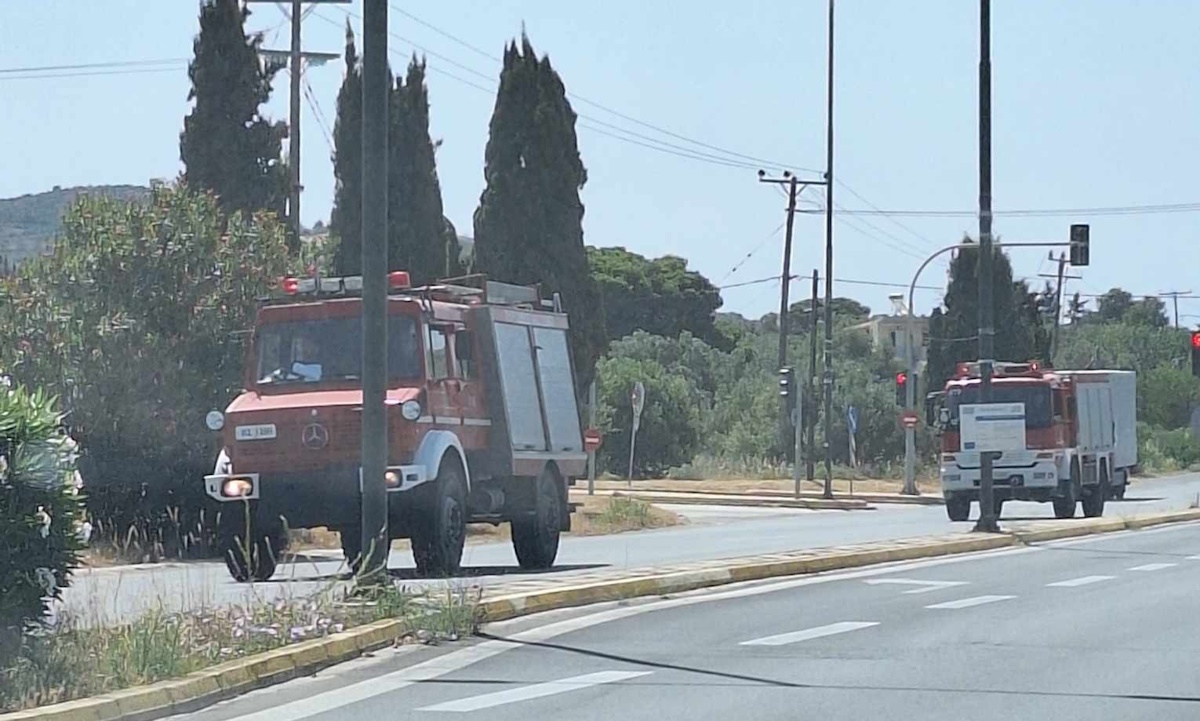 Φωτιά στο Μαρκόπουλο