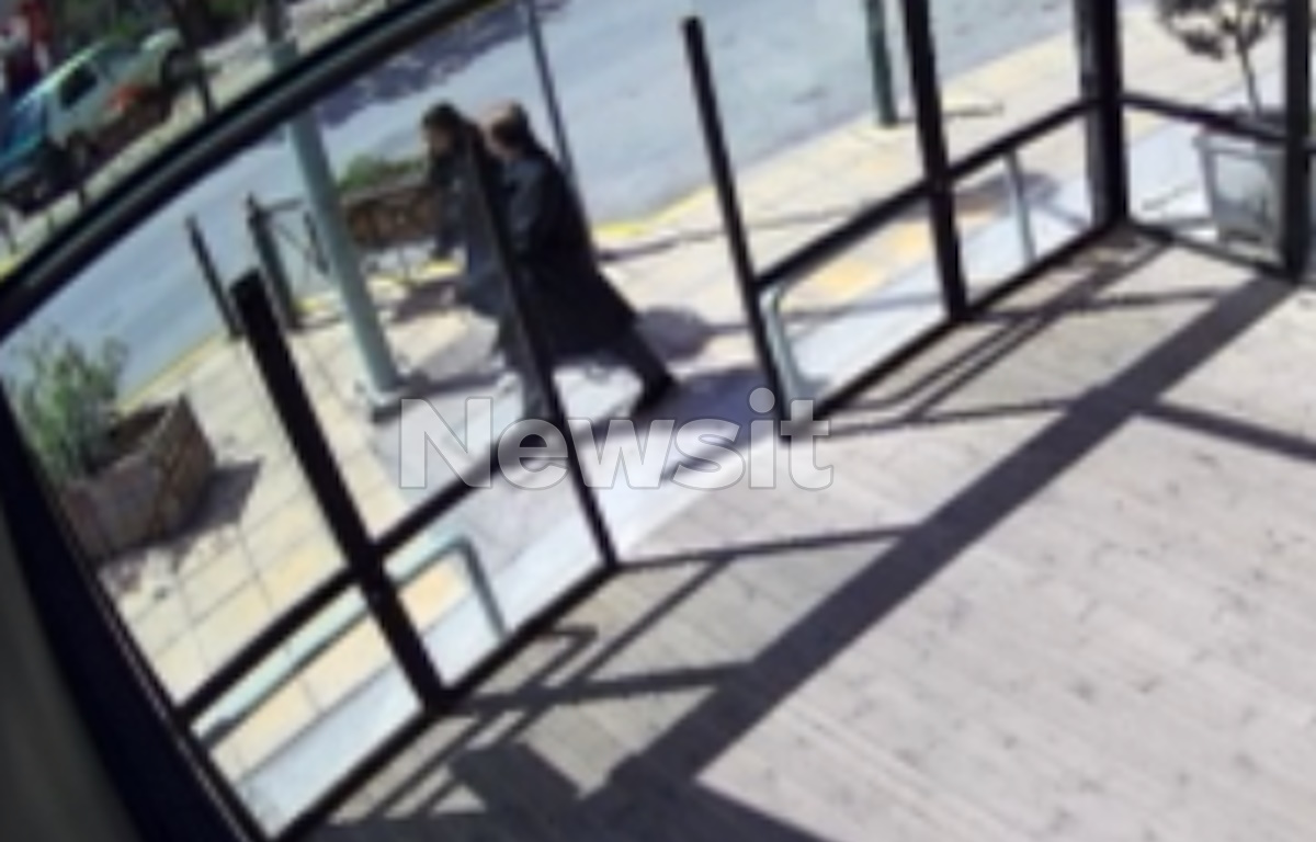 Ανδρας παρενοχλεί ανήλικες στο Μαρούσι