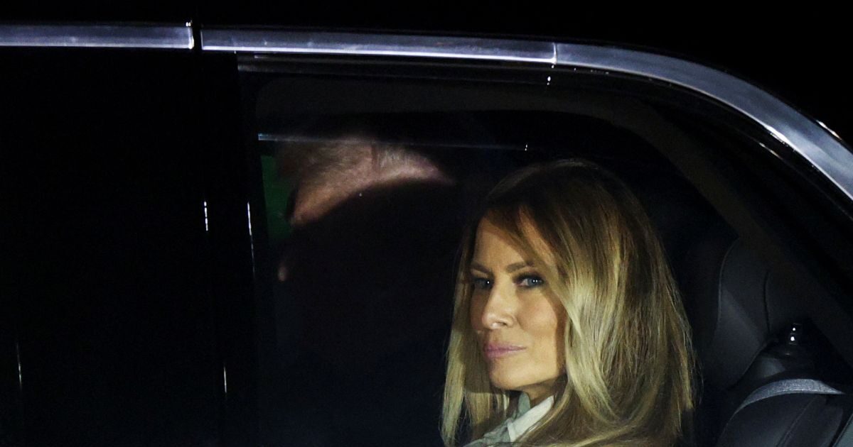 Mystery with the “invisible” inks in the White House – “It’s like we have Greta Garbo for First Lady” commented New York Times