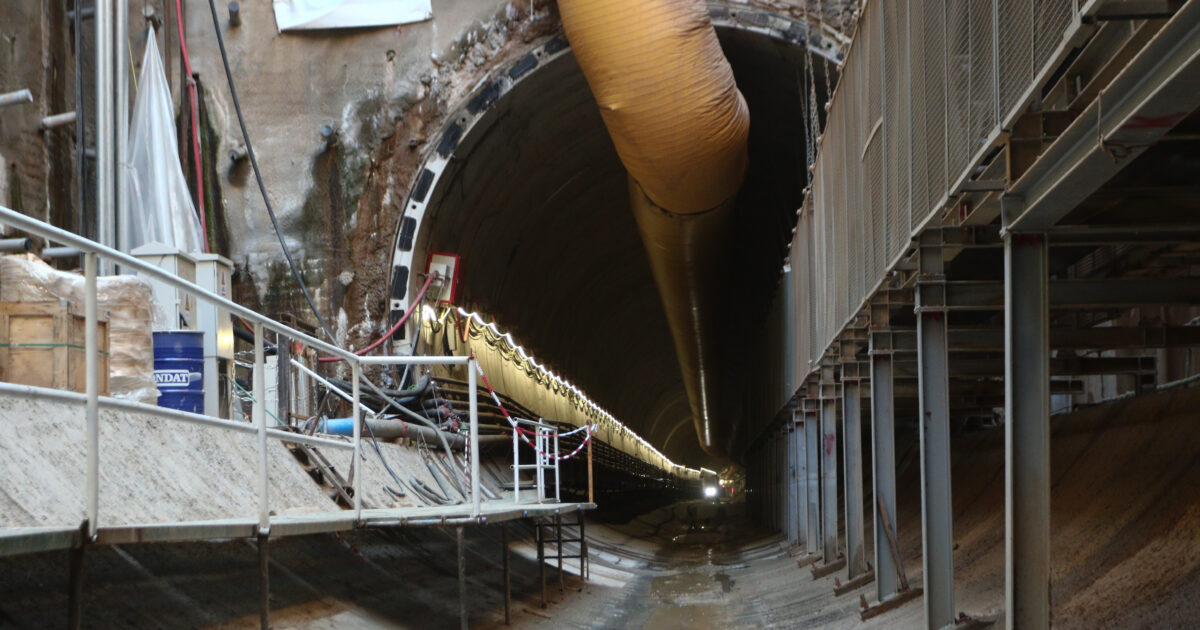 Metro: Late 2029 Completion of Line 4 – early 2026 at the Evangelism Station The Metropolitan