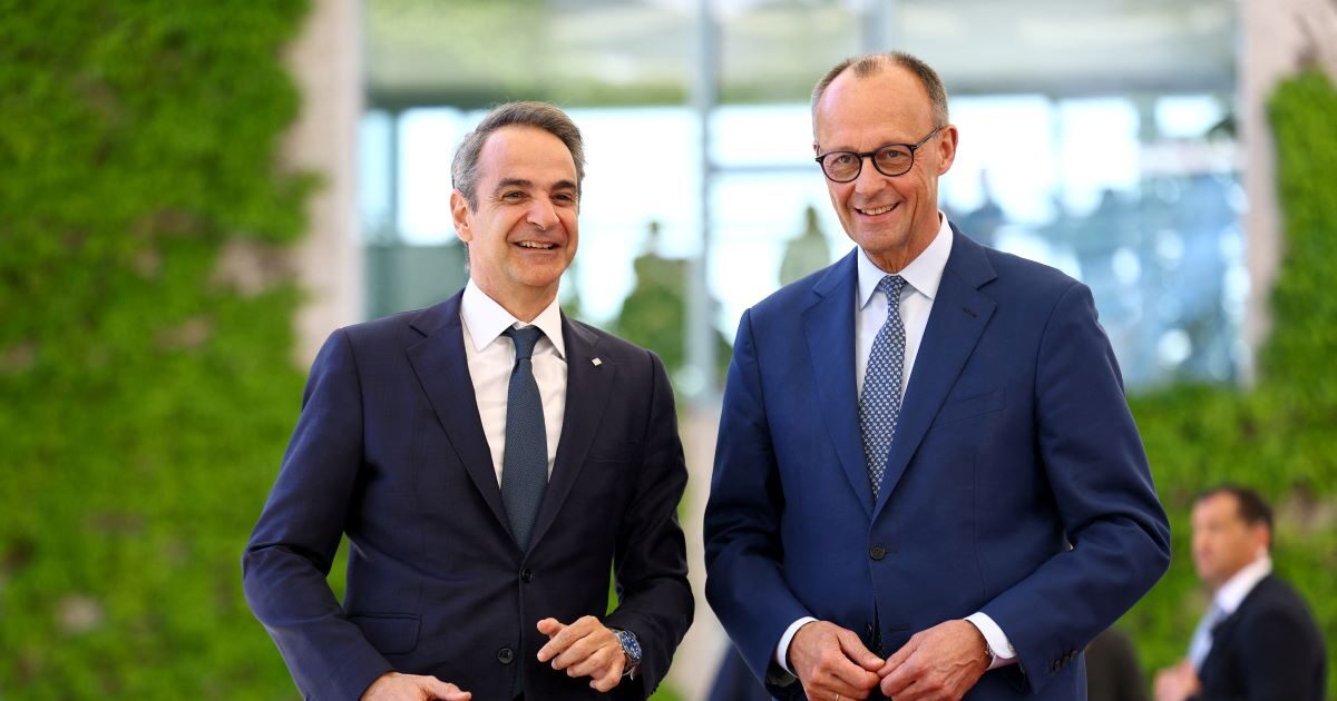 Ο Κυριάκος Μητσοτάκης στο Βερολίνο: Στην καγκελαρία για τη συνάντηση με τον Φρίντριχ Μερτς