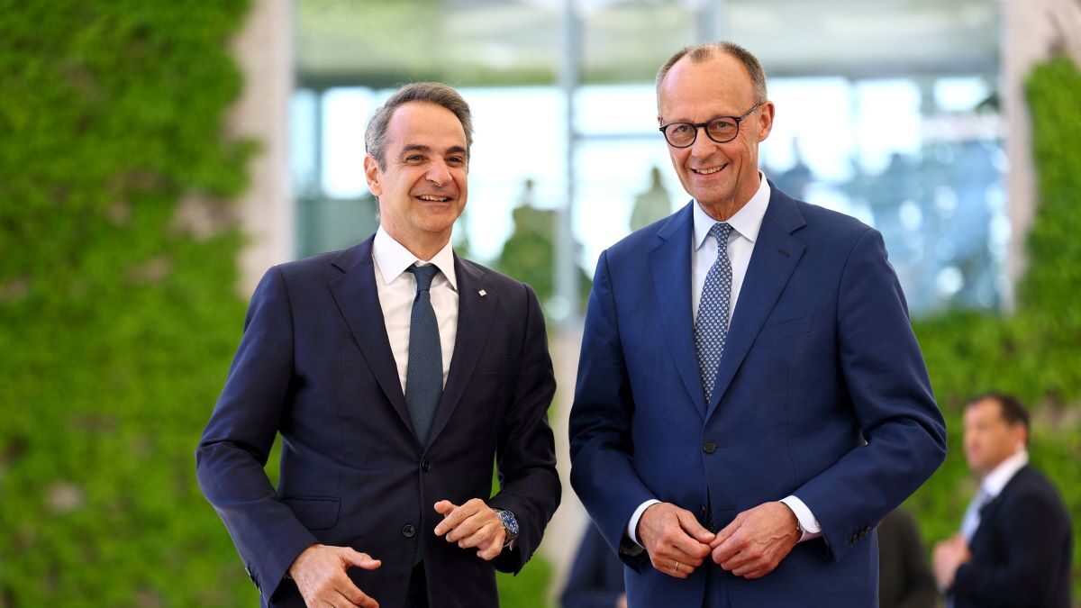 Ο Κυριάκος Μητσοτάκης με τον Γερμανό καγκελάριο Φρίντριχ Μερτς στο Βερολίνο