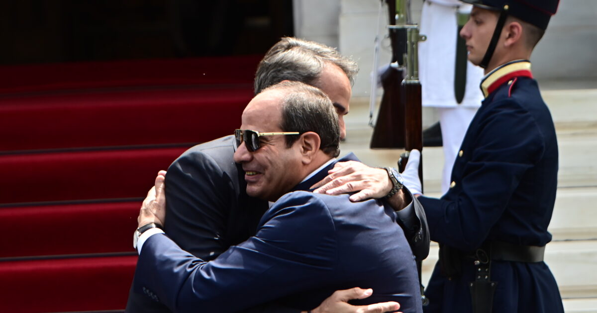 Ο πρόεδρος της Αιγύπτου, Αλ Σίσι, στην Ελλάδα: Συνάντηση με τον Μητσοτάκη στο Μέγαρο Μαξίμου