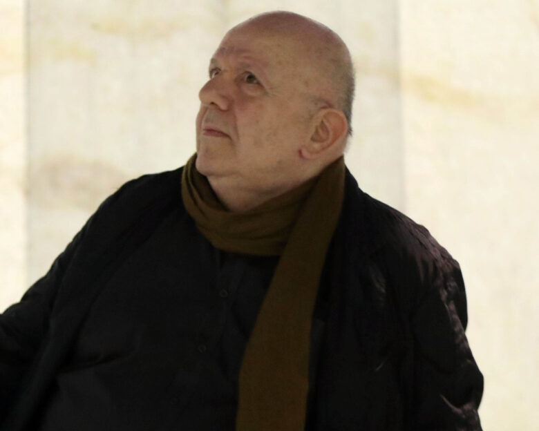 Νίκος Μουρατίδης: Η Άλκηστις Πρωτοψάλτη πανικοβάλλει κάθε καλοκαίρι τους δήμους να της δίνουν συναυλίες