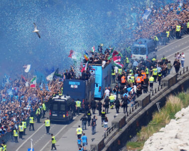Η παρέλαση της Νάπολι για την κατάκτηση της Serie A