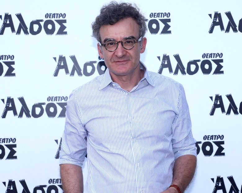 Νίκος Ορφανός: Η πρώτη βόλτα μετά την επέμβαση στο κεφάλι για την αφαίρεση όγκου – «Η αίσθηση του να είσαι ζωντανός είναι ανεκτίμητη»