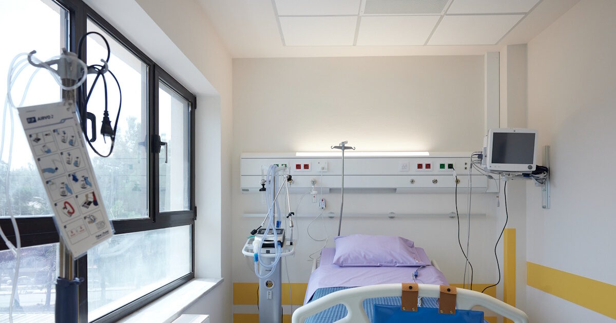 Θεσσαλονίκη: Εξιτήριο για τον 26χρονο που νοσηλευόταν με εγκαύματα μετά τη φονική φωτιά στο Κοτσάνι