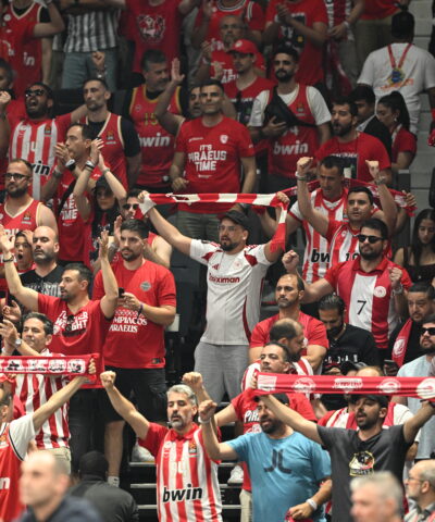 Οι οπαδοί του Ολυμπιακού