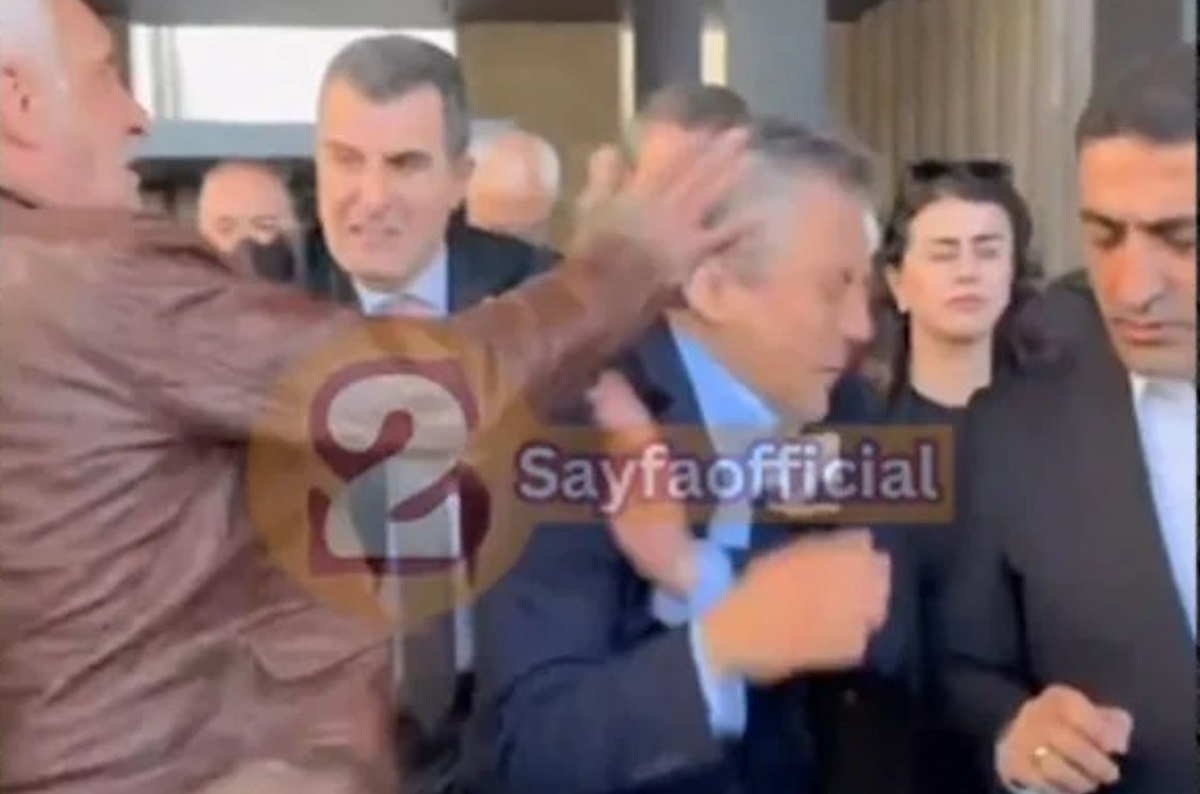 Επίθεση δέχτηκε ο Οζγκιούρ Οζέλ